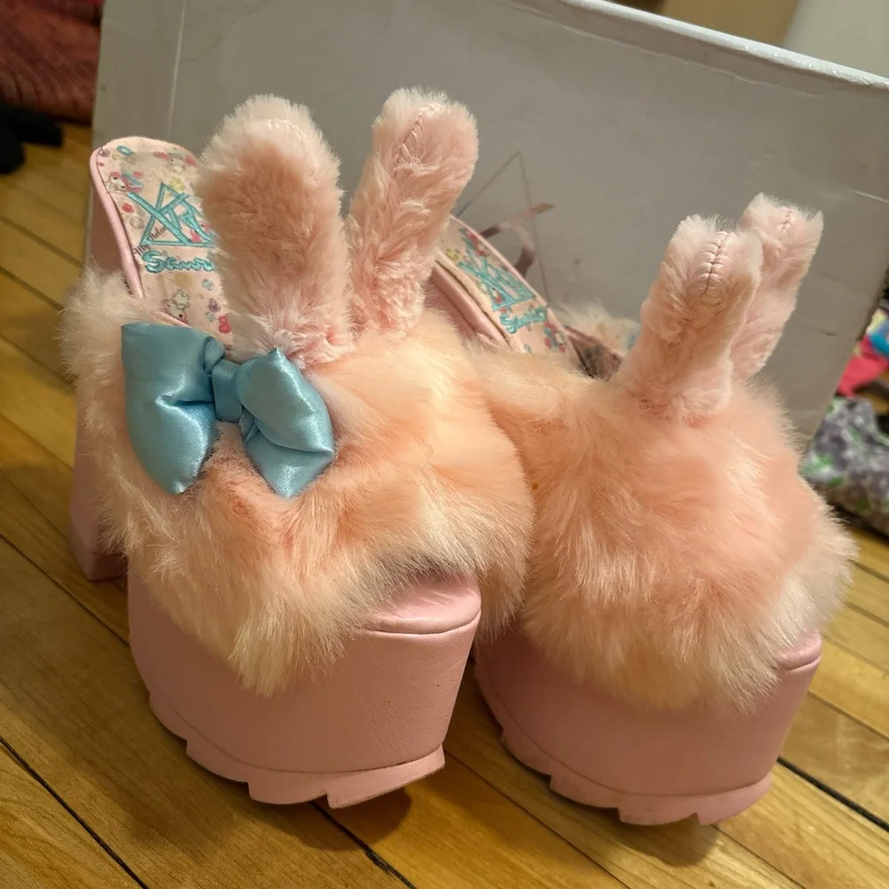 Sanrio x YRU Pink My Melody Platform Heels - Picture 1 of 8